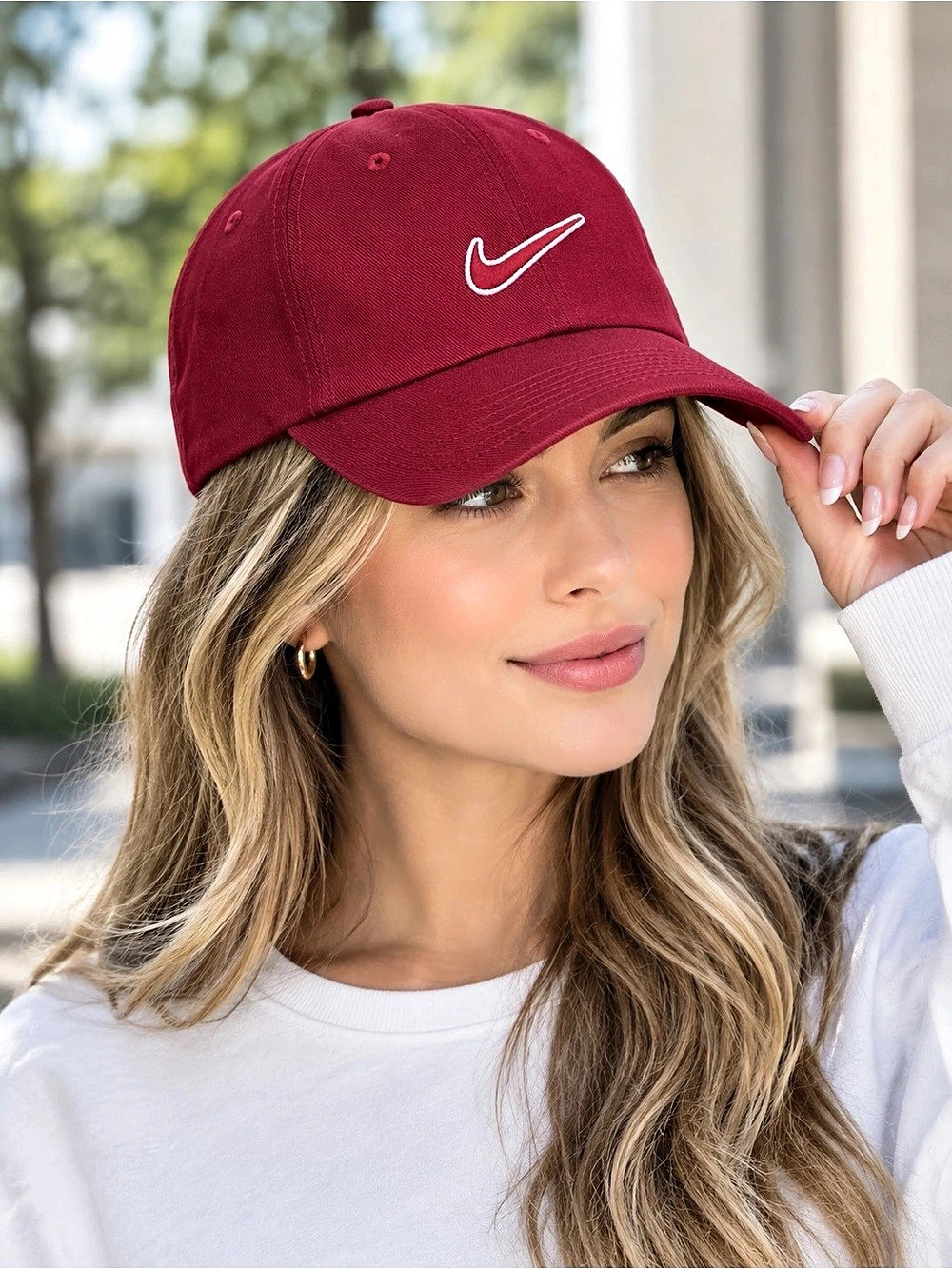 Nike Dri-FIT Club Structured Swoosh Cap Red M/L